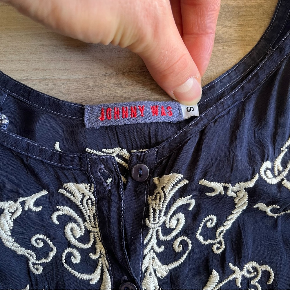 Johnny Was Navy Blue Embroidered Blouse - Picture 4 of 10